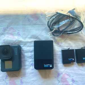 GoPro Hero5 with Dual battery charger.
